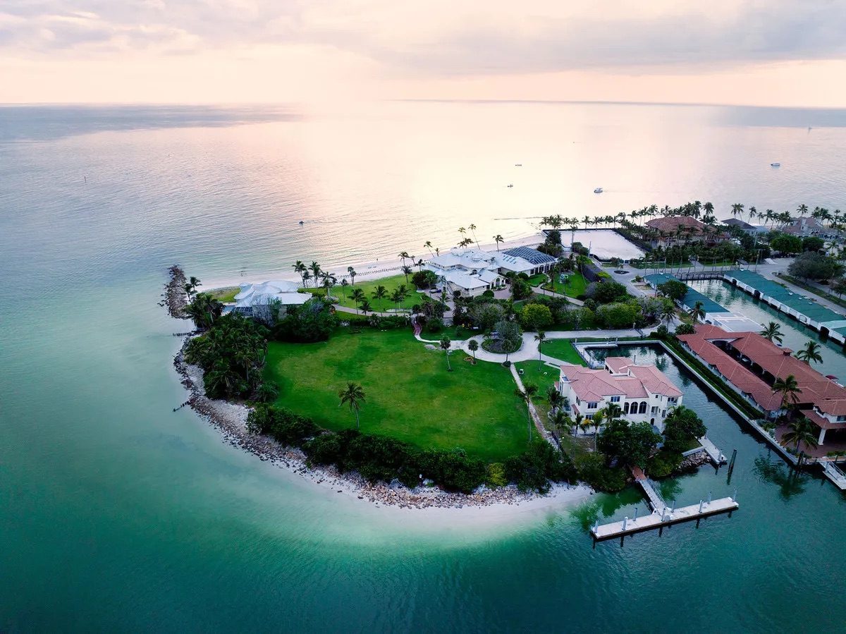 295 million property most expensive february 2024 gordon pointe 3