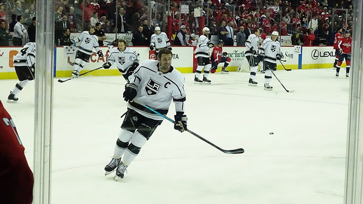 Anže Kopitar and the Los Angeles Kings warm up before a game.