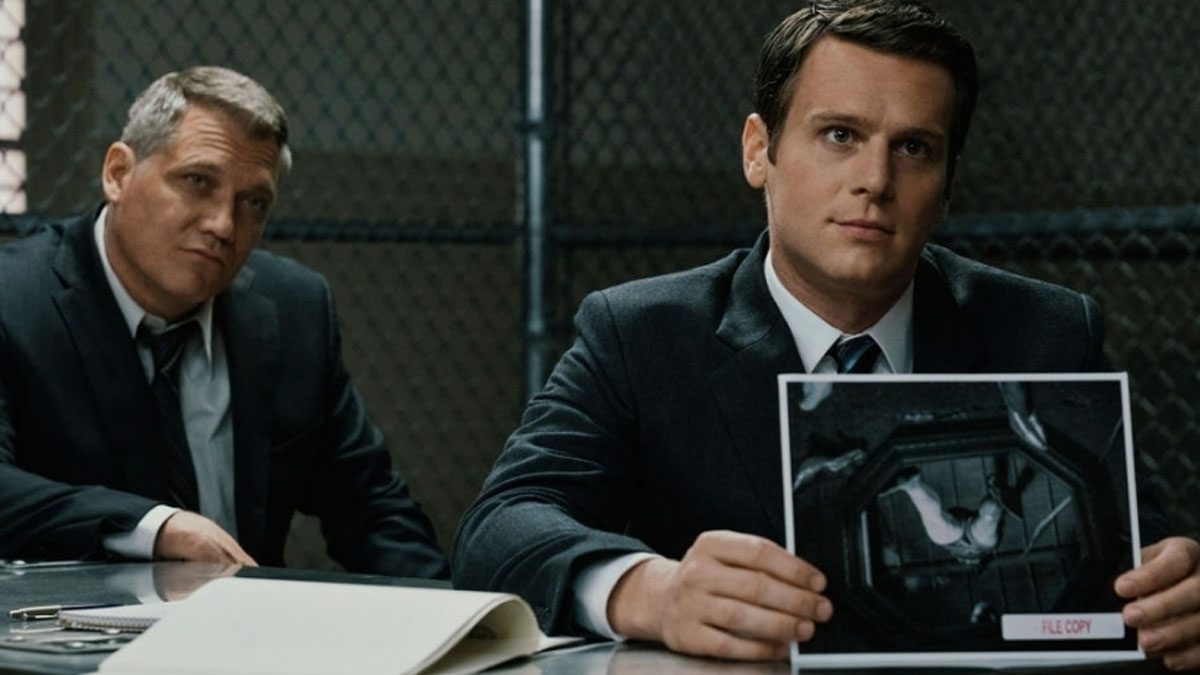 Holt McCallany and Jonathan Groff in Mindhunter.