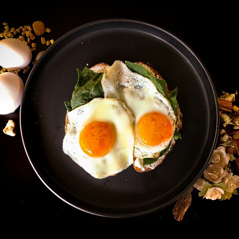 Eggs in a pan
