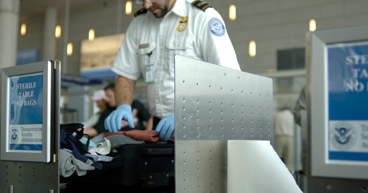 How to get through TSA faster without PreCheck - The Manual