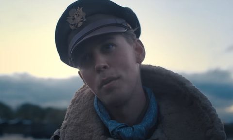 Austin Butler in Masters of the Air.