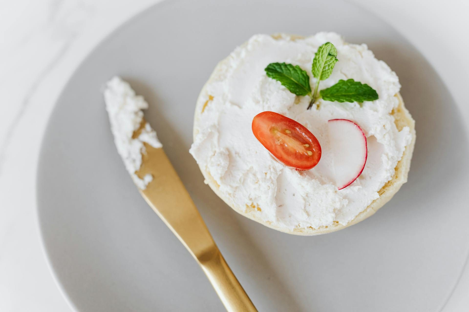 cottage cheese on english muffin