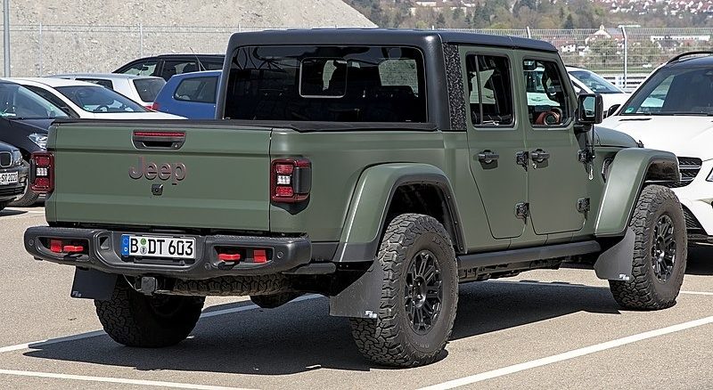 Jeep Gladiator at Retro Classics 2022