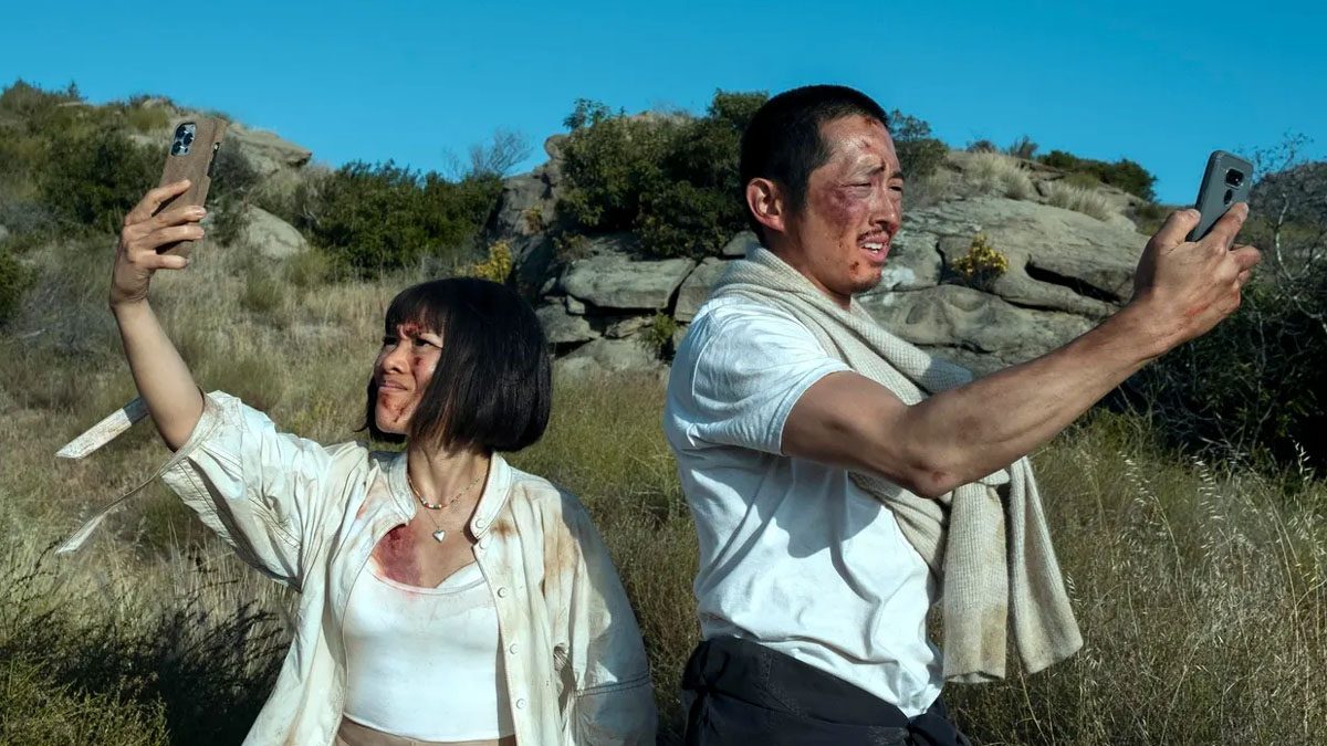 Ali Wong and Steven Yeun in Beef.