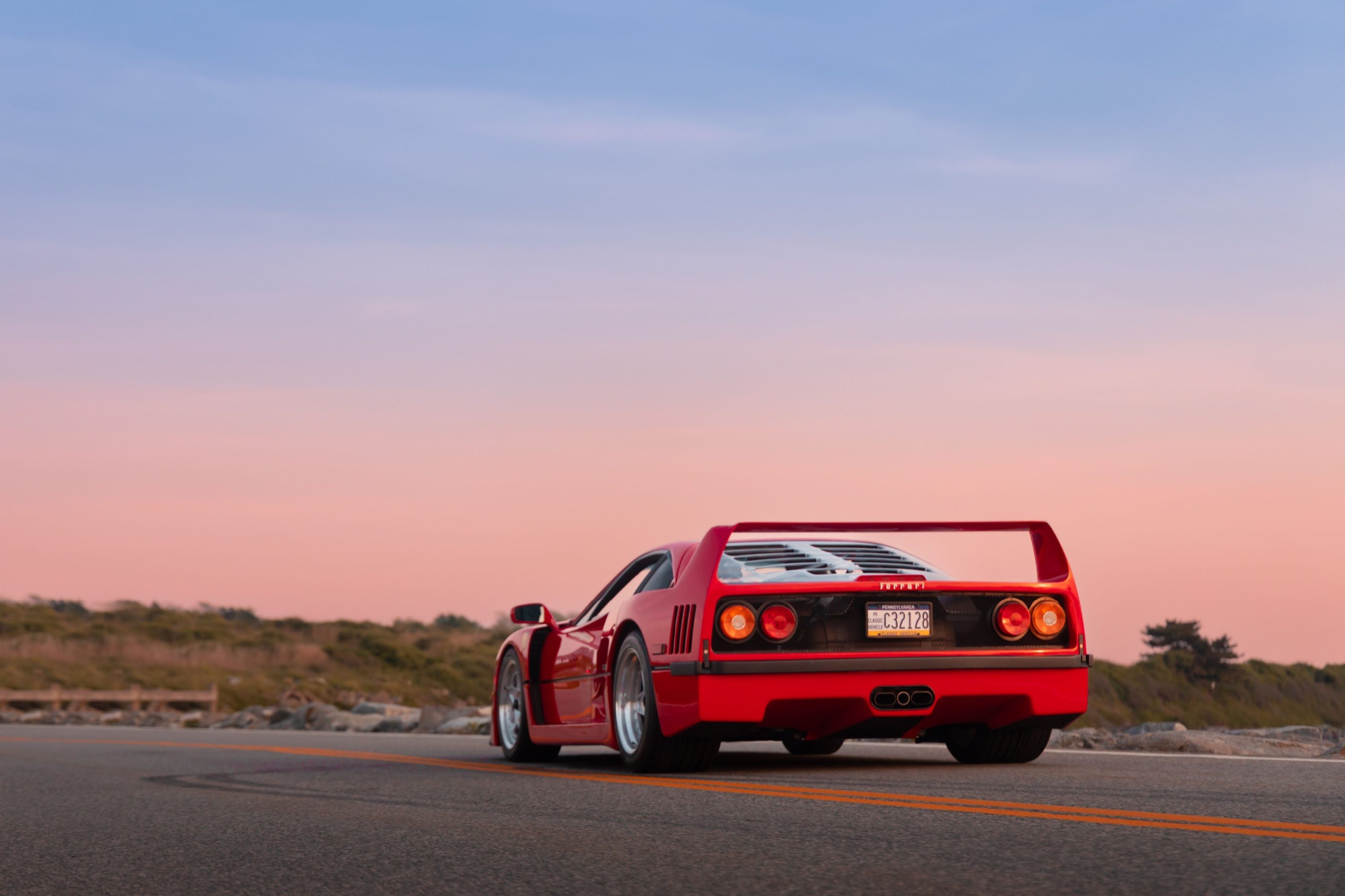 Nine things you might not know about the Ferrari F40 - The Manual