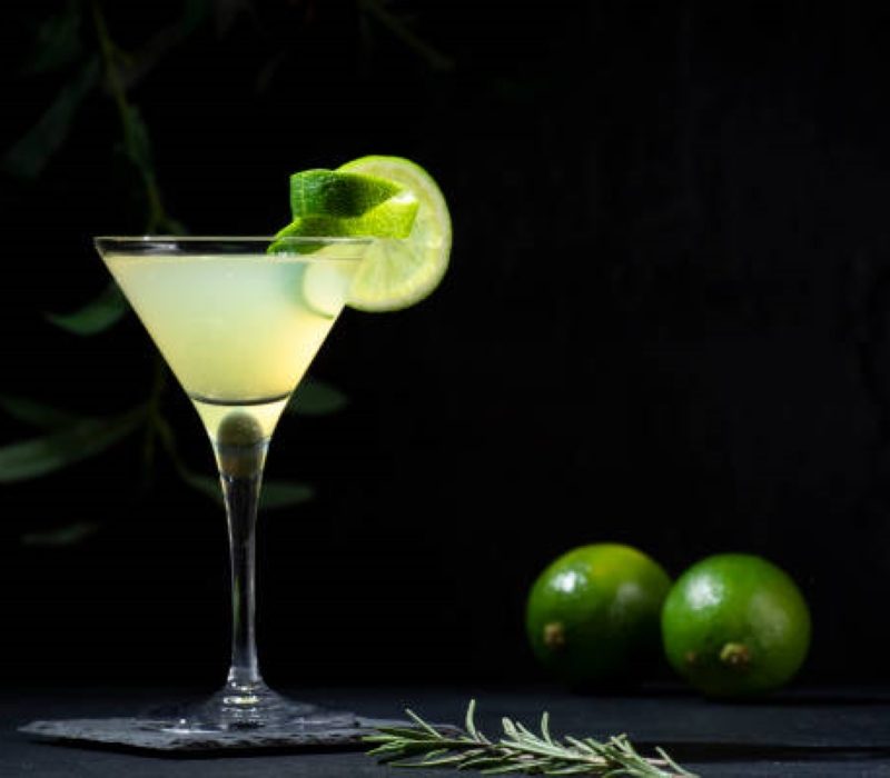 Vodka gimlet