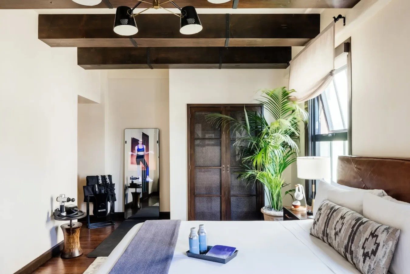 Hotel Figueroa Rest and Recovery Suite
