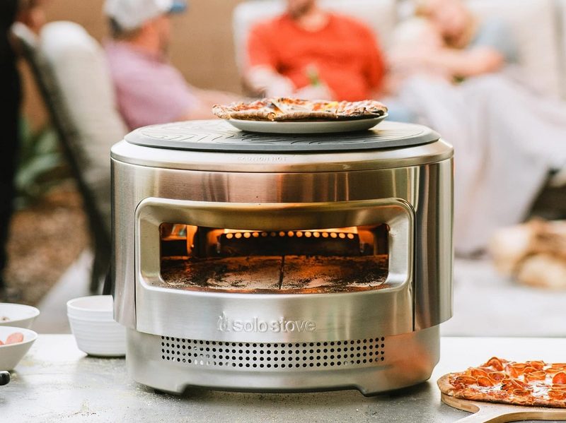 Cooking pizza on the Solo Stove Pi.