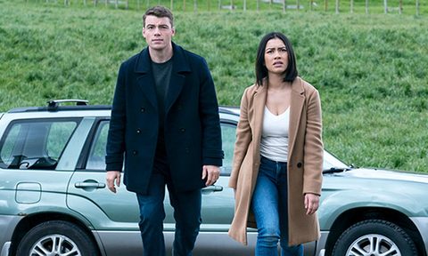 Gabriel Basso and Luciane Buchanan in The Night Agent