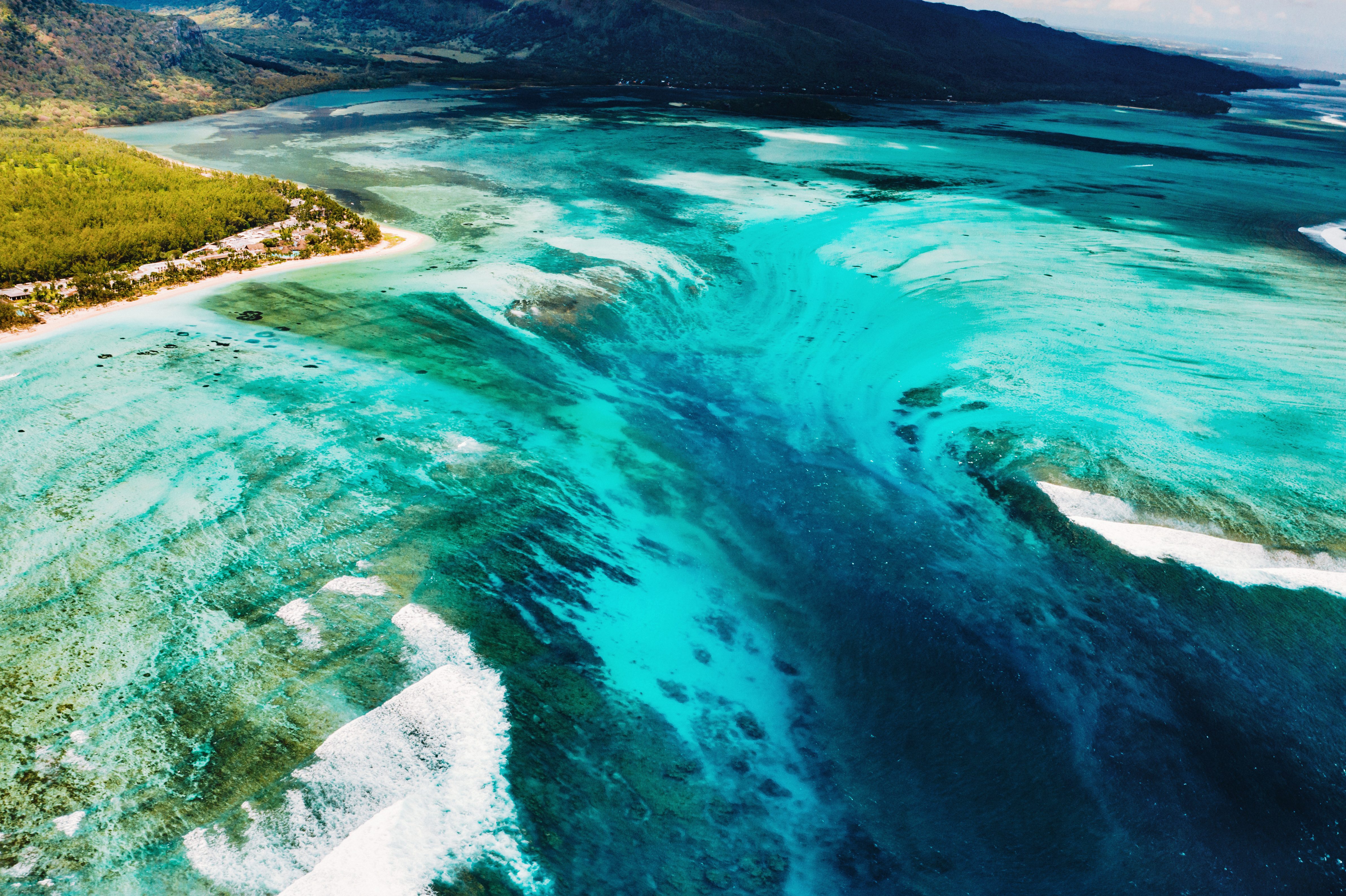 Underwater Waterfall