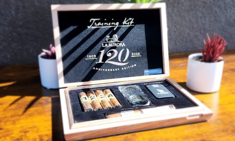 La Aurora 120th Anniversary Training Kit open