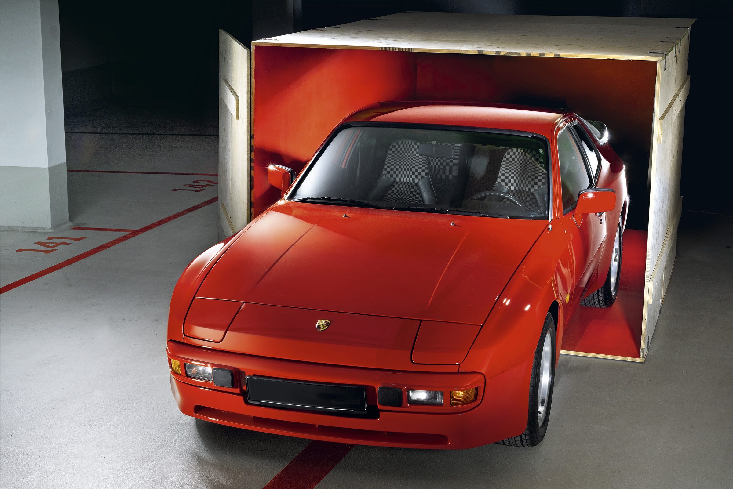 Porsche 944