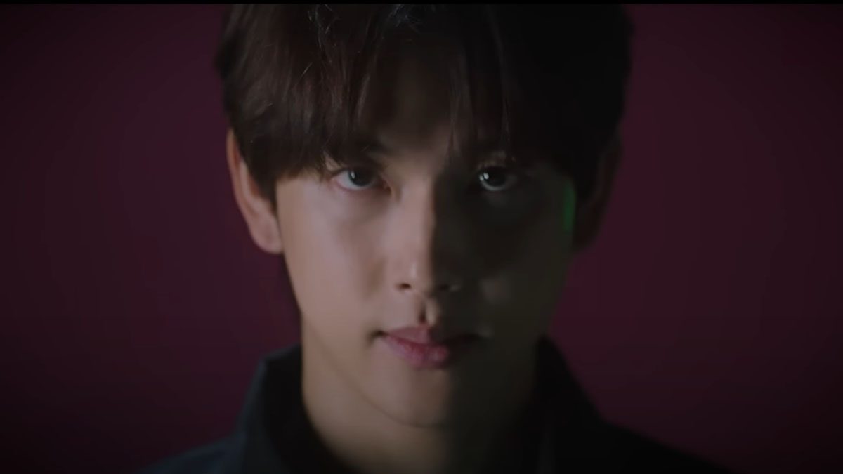Yim Si-wan in a promo video for Squid Game season 2.