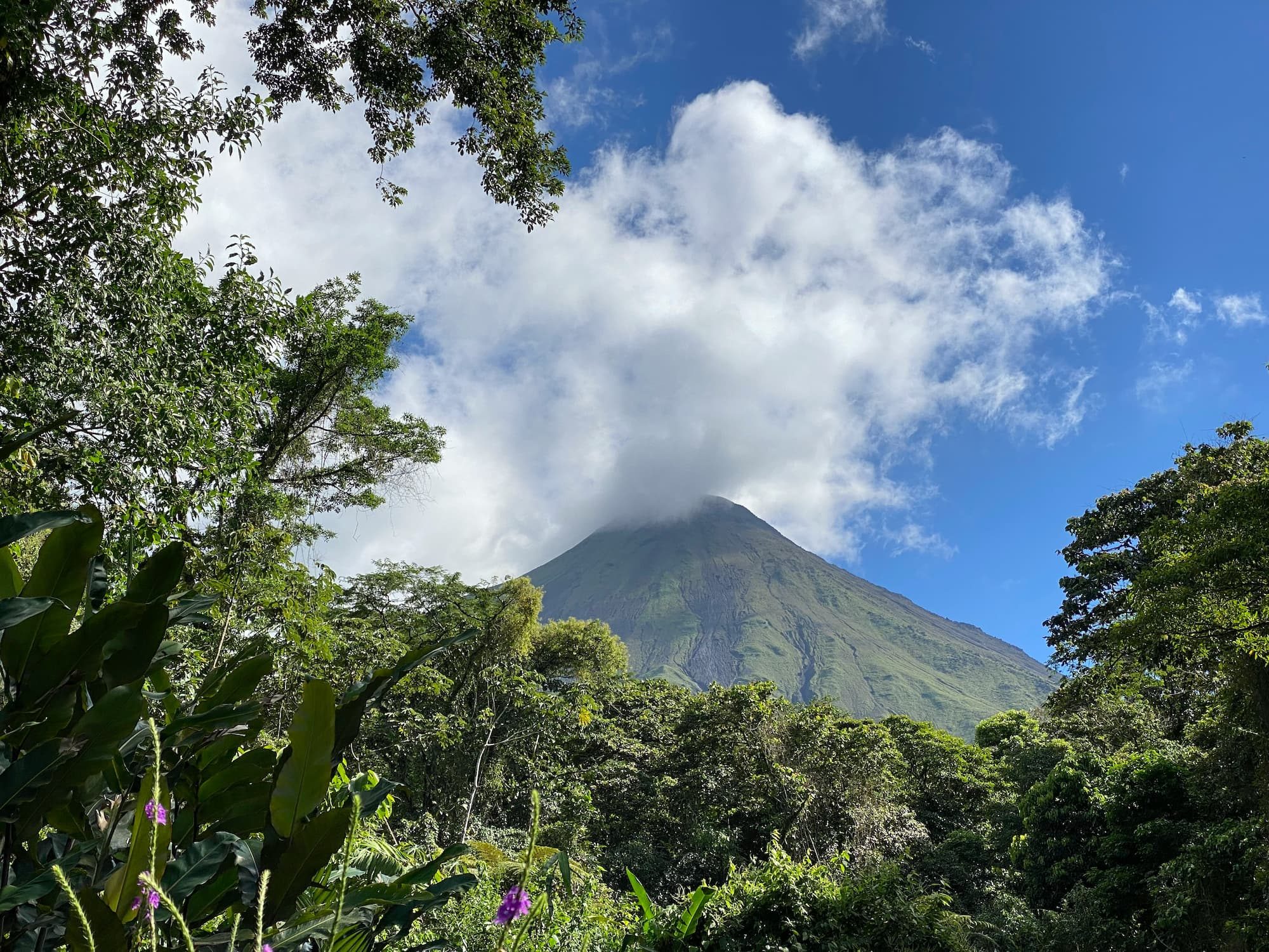 volcano in costa rica