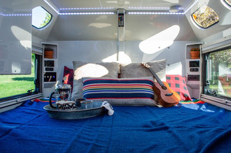 King-sized bed inside Mammoth Overland's TL overland travel trailer.