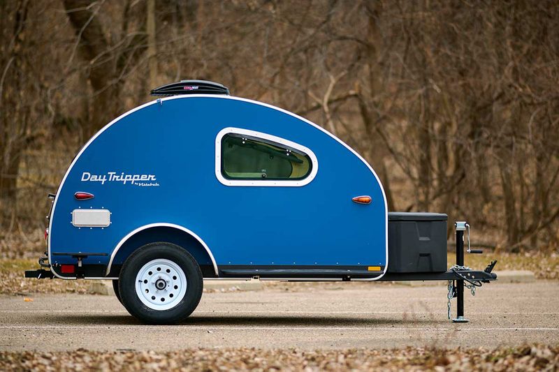 Side profile of Vistabule's small DayTripper teardrop camper.