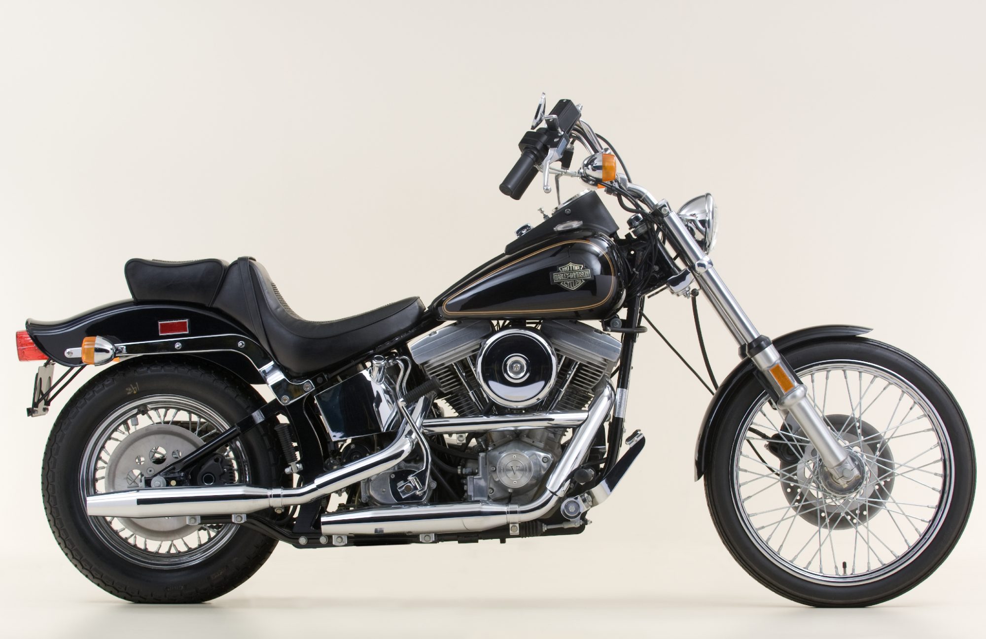 Harley-Davidson celebrates 40 years of softening road bumps - The