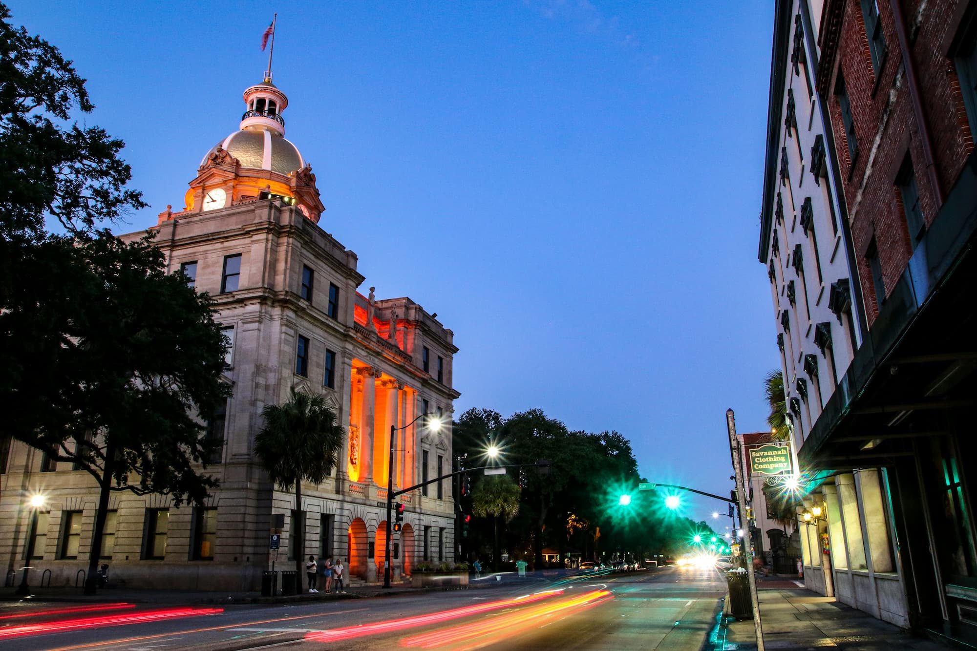 streets of Savannah, Georgia at night