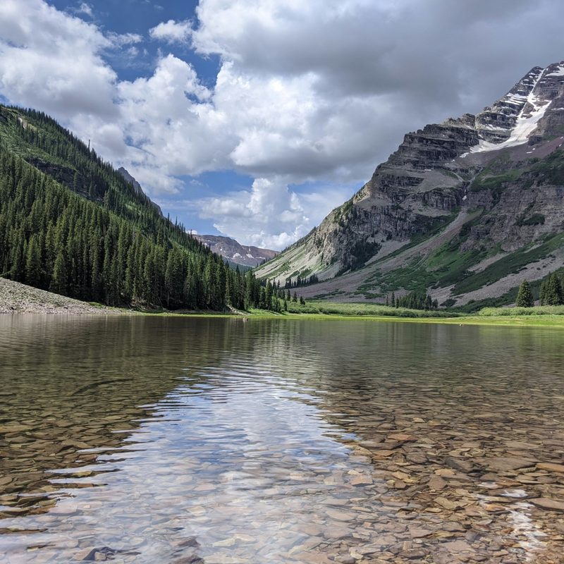 Water level view of lake and mountains, Aspen, Colorado
