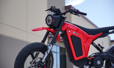 Solar Eclipse Race Edition electric motorcycle front three quarters of the left side.