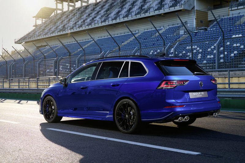 2025 VW Golf R 02 Variant.