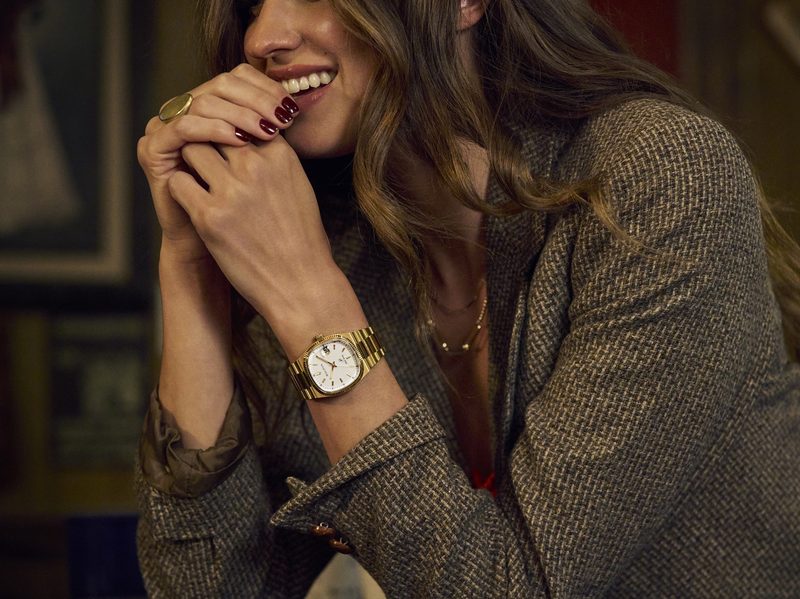 Bulova Super Seville in gold lifestyle image