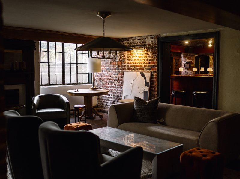 Ironclad Inn historical bed breakfast and bourbon site