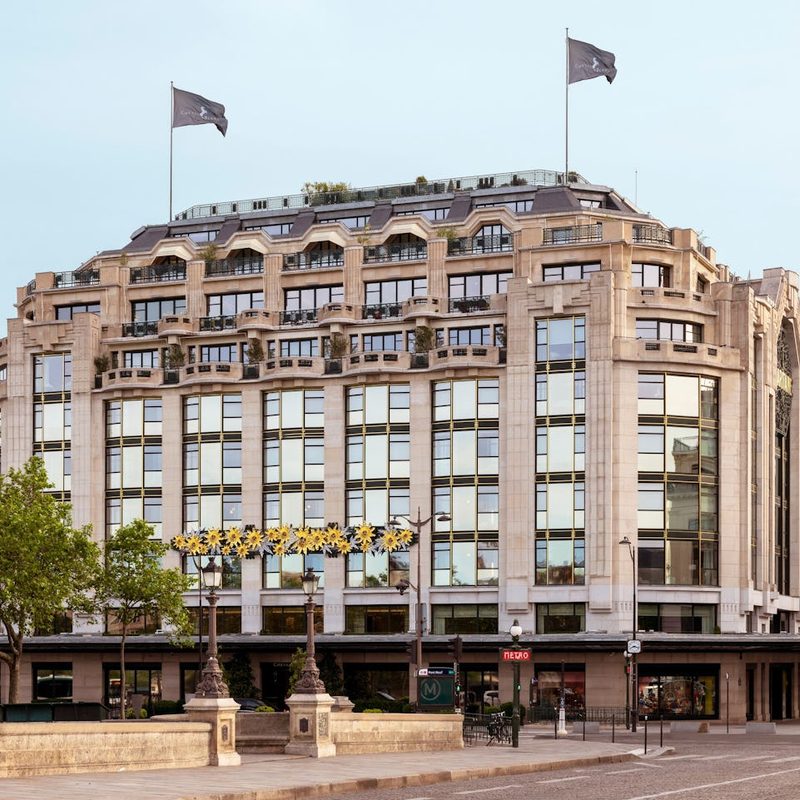 View of the Cheval Blanc Paris hotel