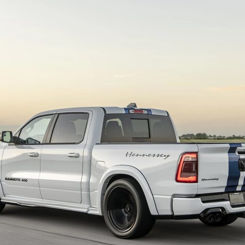 Hennessey Mammoth 400