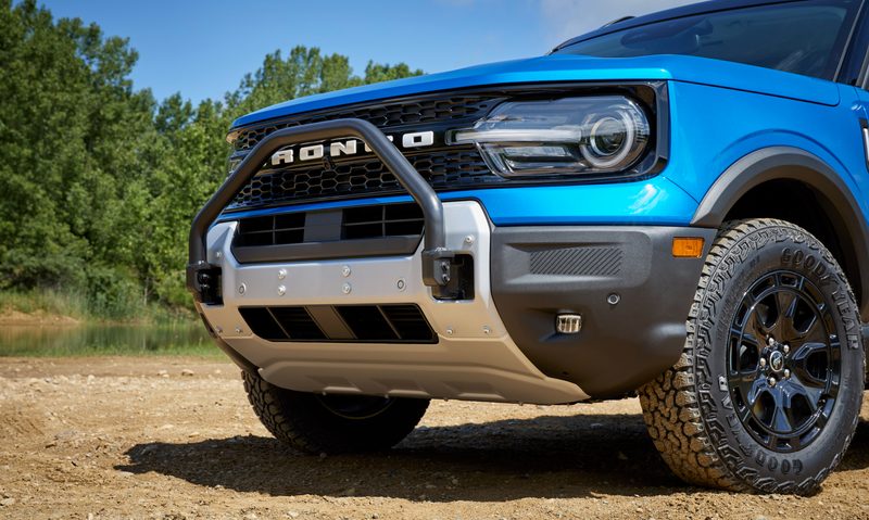 2025 Bronco Sport Badlands with Sasquatch off-road performance package left front quarter three-quarter view.