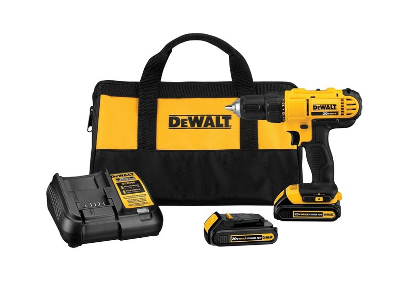 DEWALT 20v cordless drill deal on Amazon with bag and extra battery