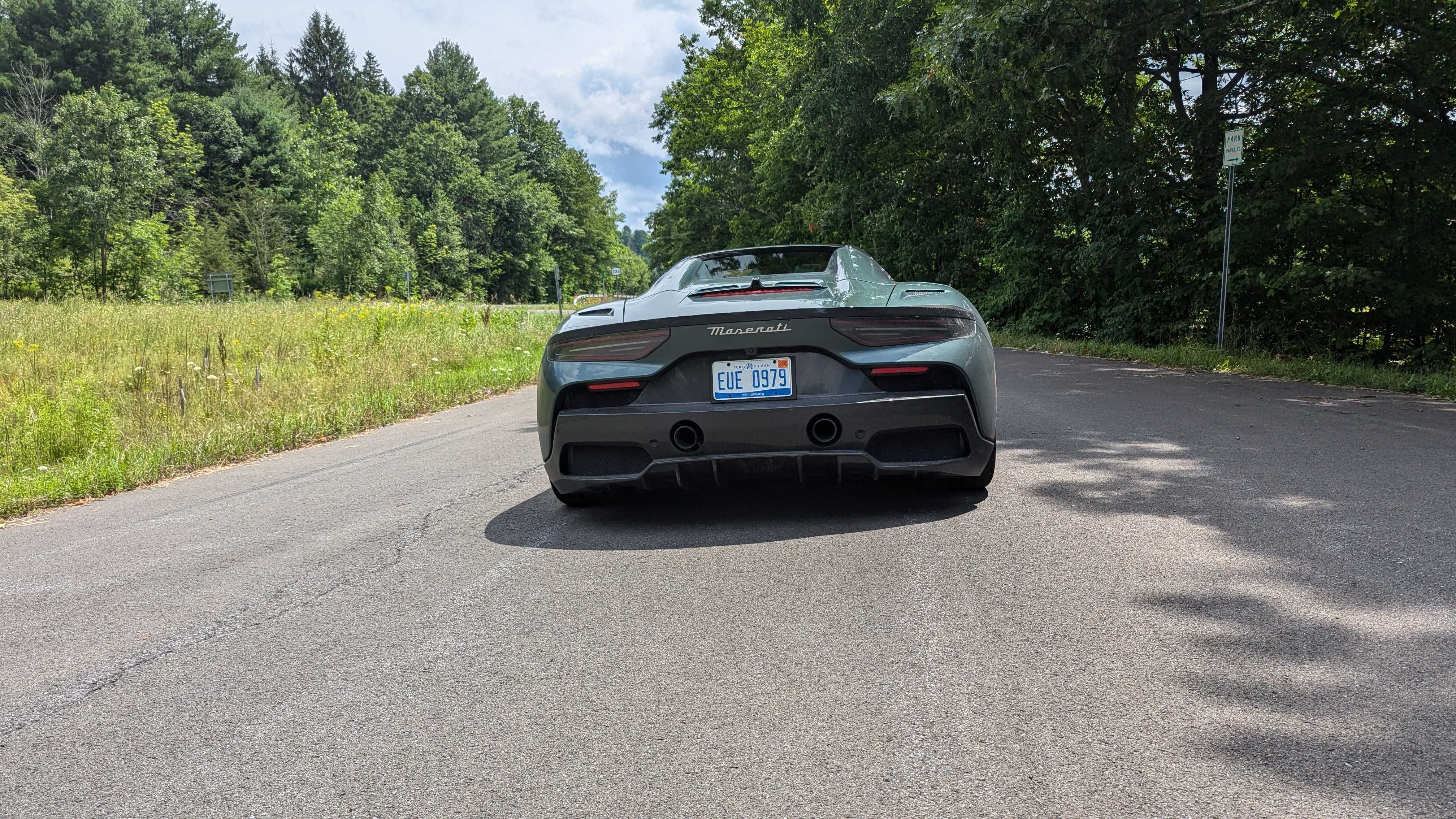 Maserati MC20 rear