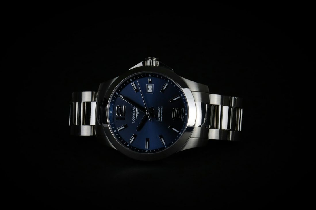silver brushed watch