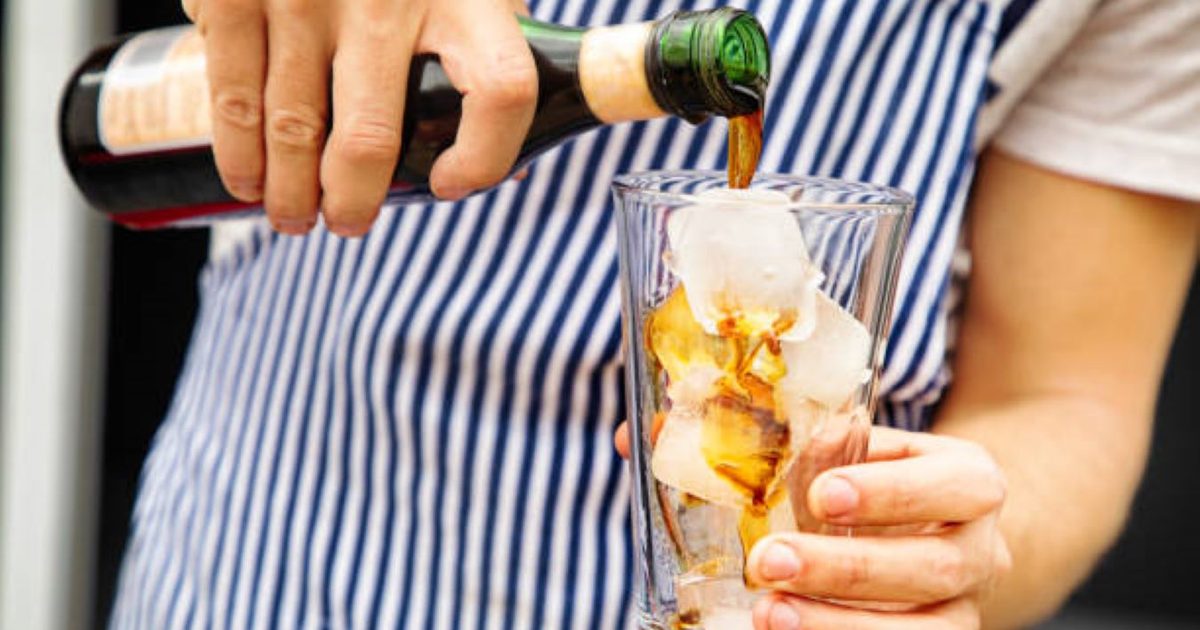 How to make a Fernet and Coke, a cocktail fit for the World Cup