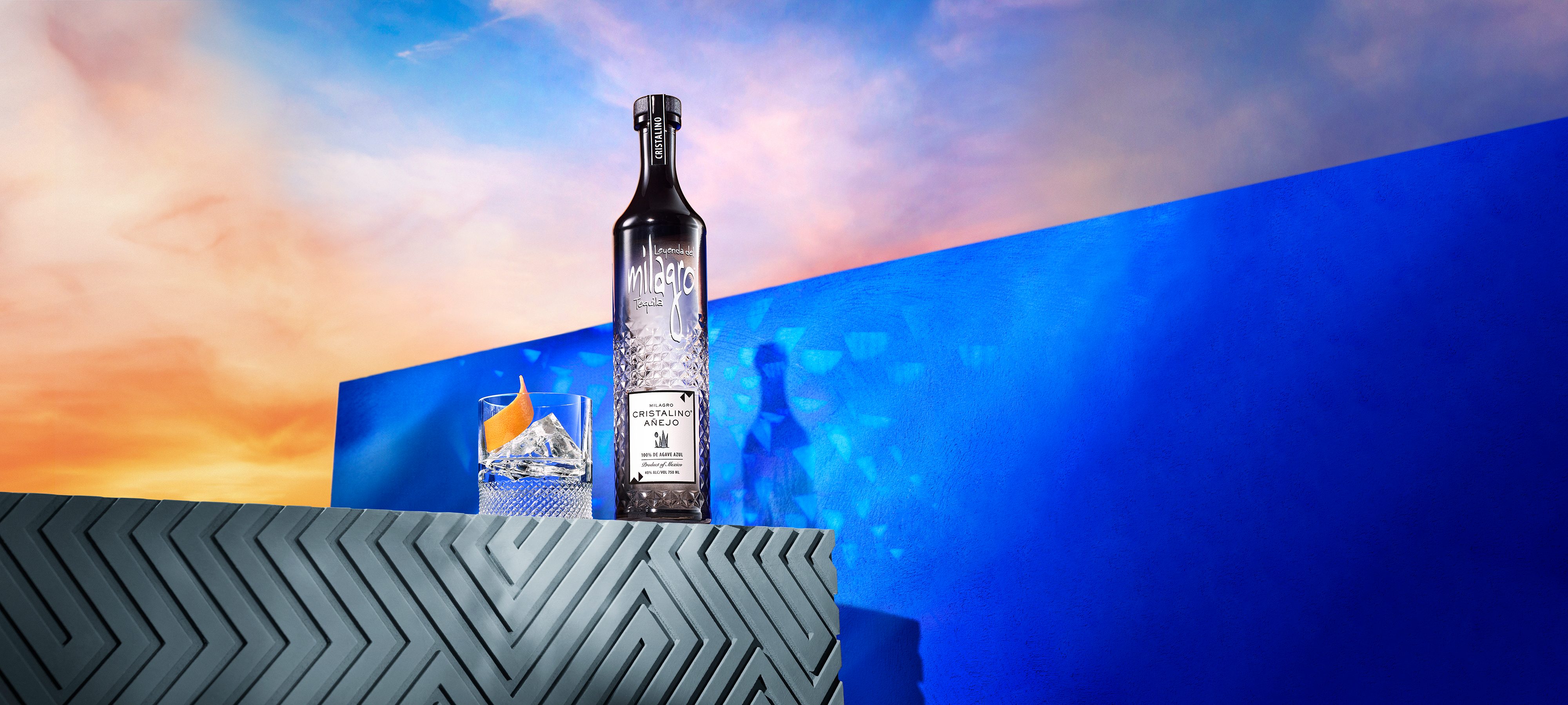 Marcolin Art Crystal マルコリン ゴルフ クリア 未使用 Clear espresso martini with Milagro Cristalino Añejo tequila - The