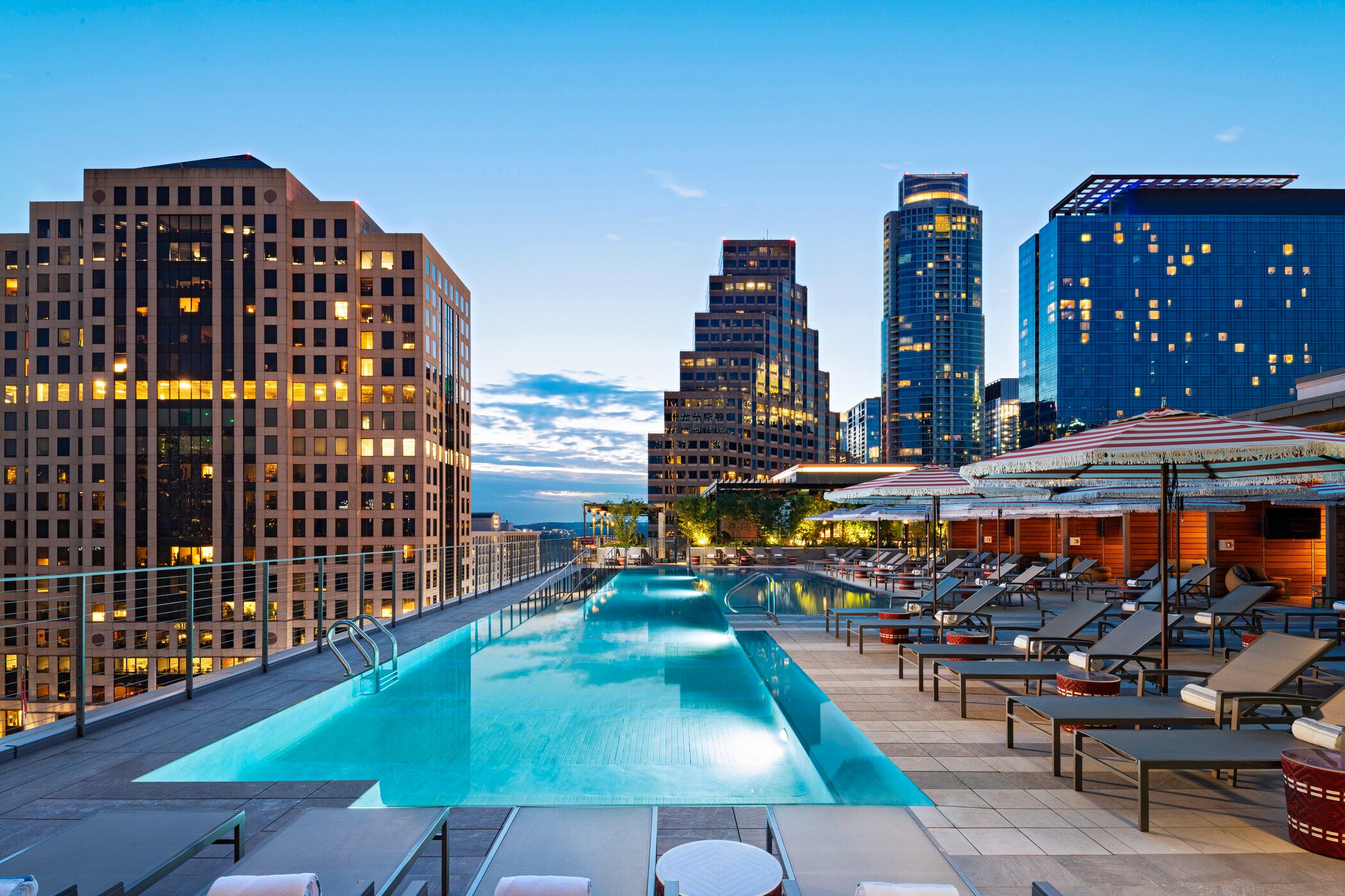 Rooftop pool at the Austin Marriott