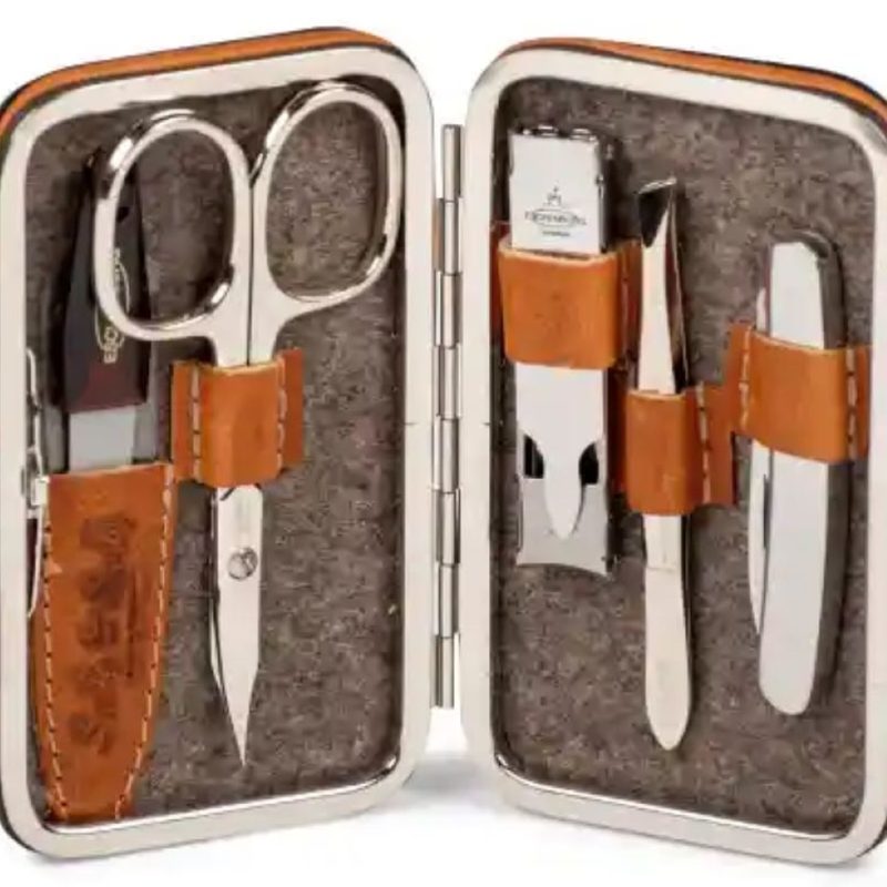 Scully and Scully Leather and Lambswool Manicure Set