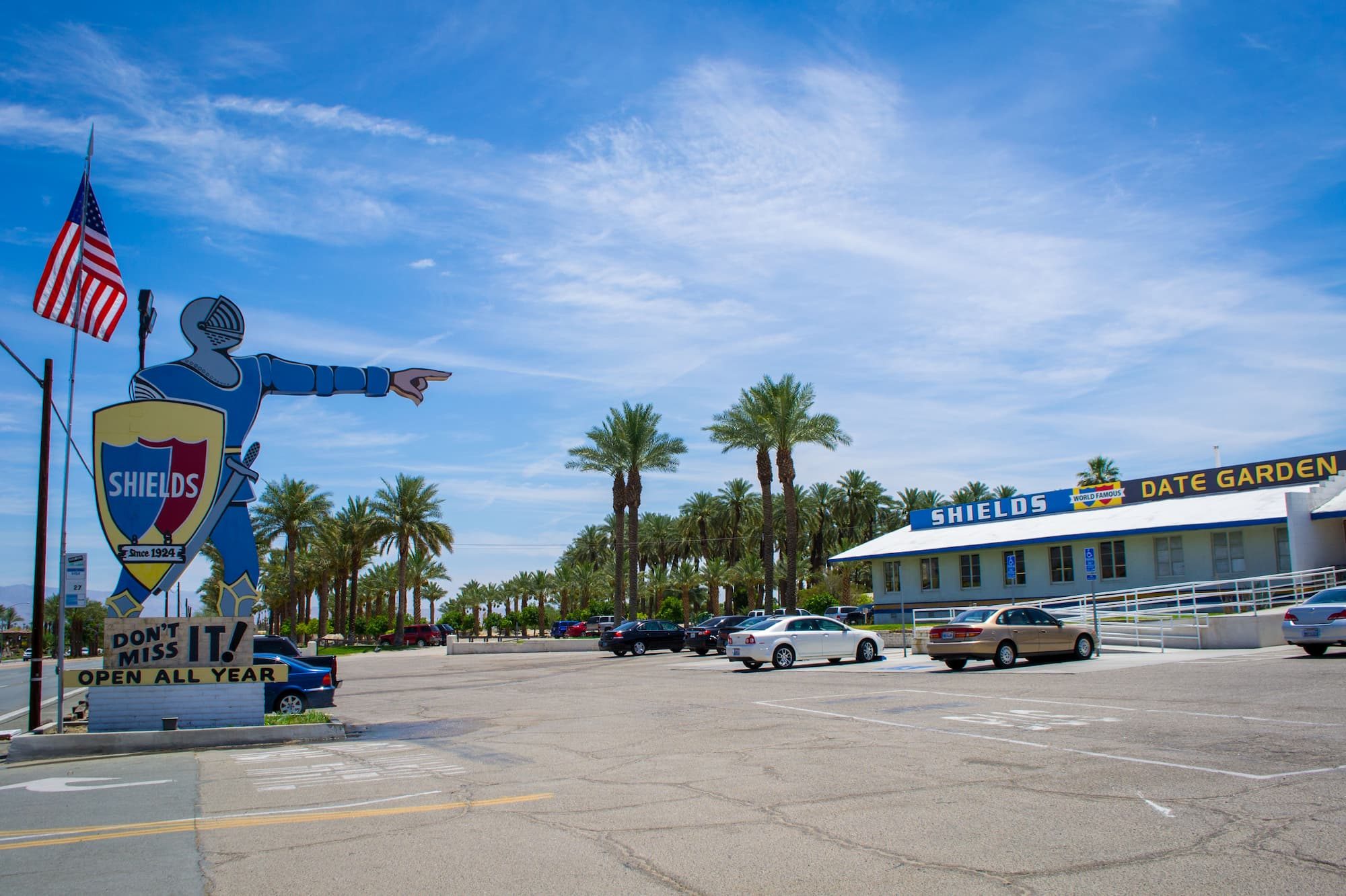 shields date garden restaurant building in palm springs