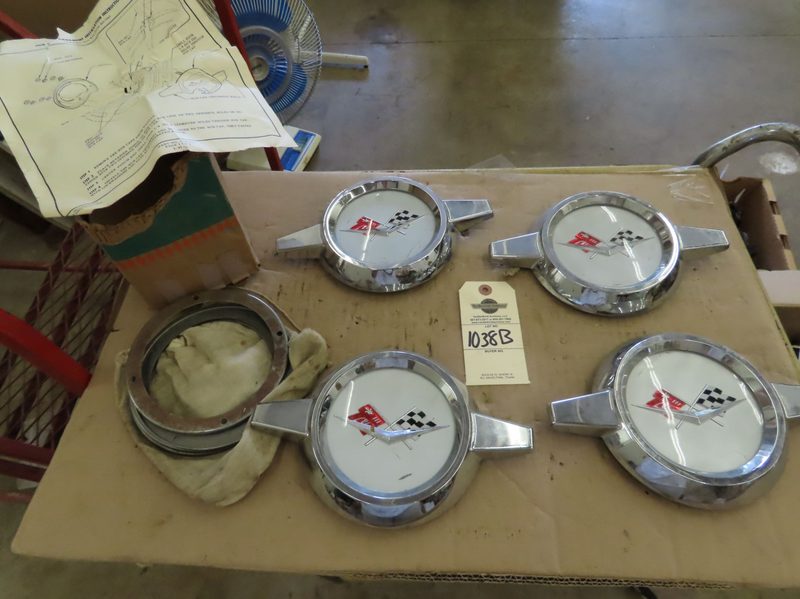 Corvette Center Caps