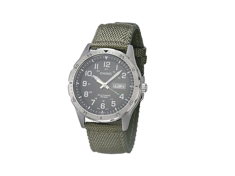 The Casio MTP-S120L-3AVCF is a high value, low cost casual watch.