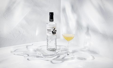 yuzu martini cocktail haku  4