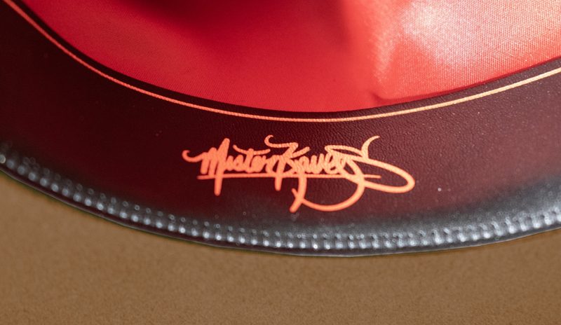 Headband of Mr. Kaves hat