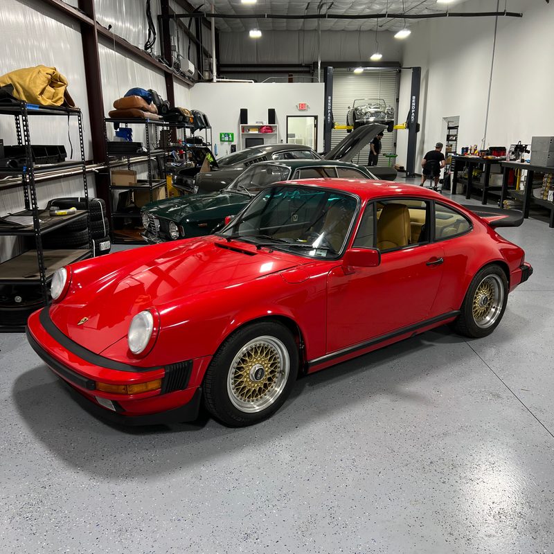 Porsche 911