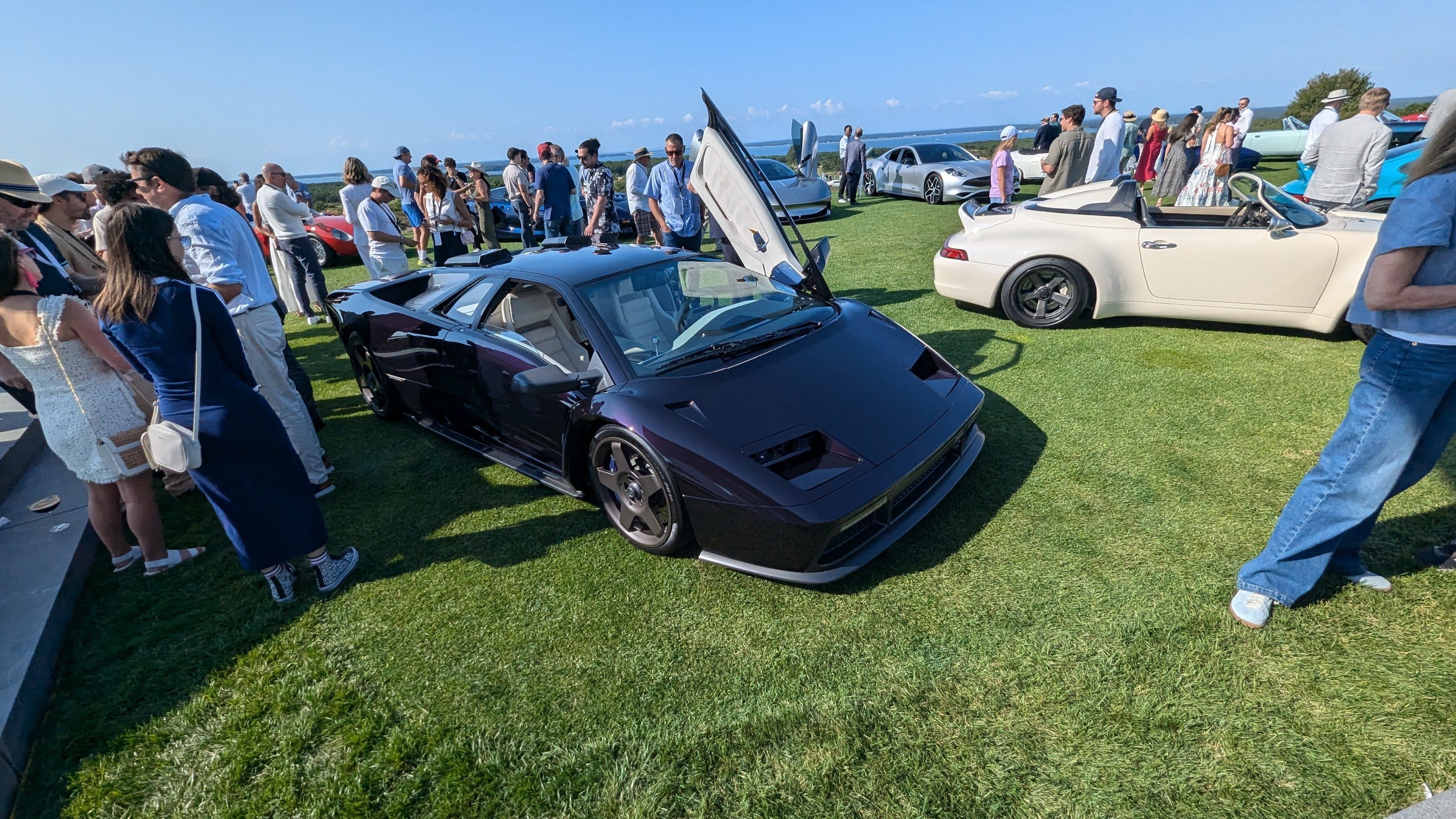 1991 Lamborghini Diablo restomod