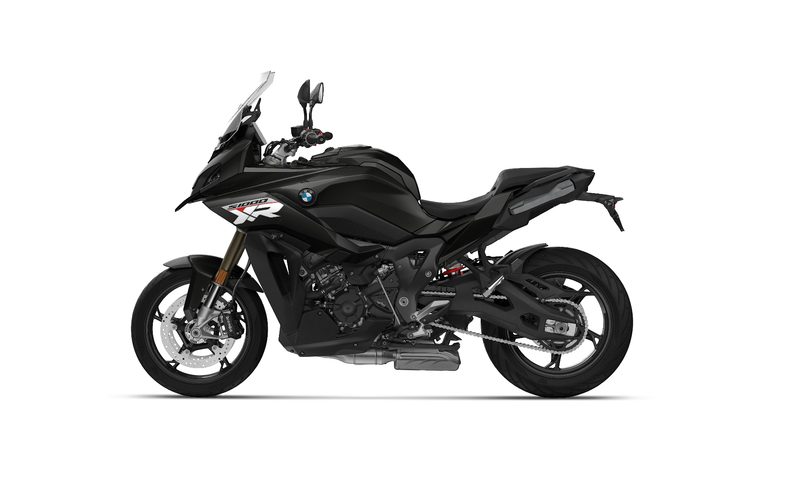 2025 BMW S 1000 XR.