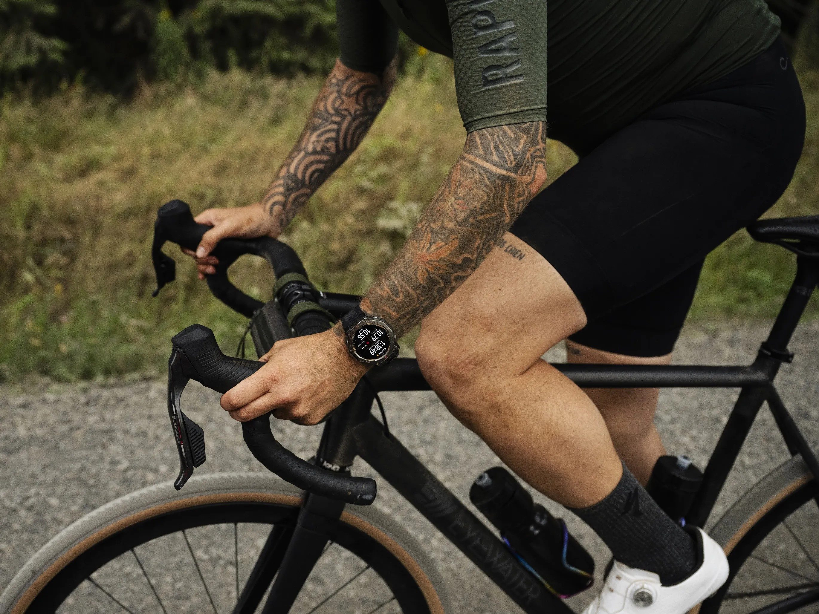 Amazfit-T-Rex-3-smartwatch-used-while-biking-on-the-trail