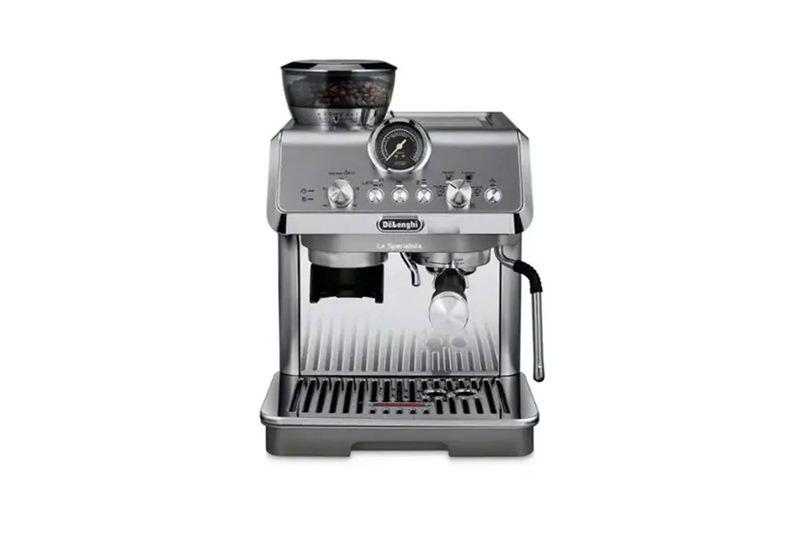 The Delonghi La Specialista Arte Evo Espresso Machine on a white background.