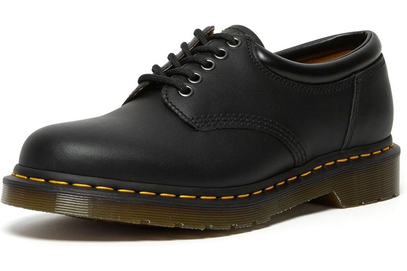 The Dr. Martens Men’s Crazy Horse Oxford on a white background.