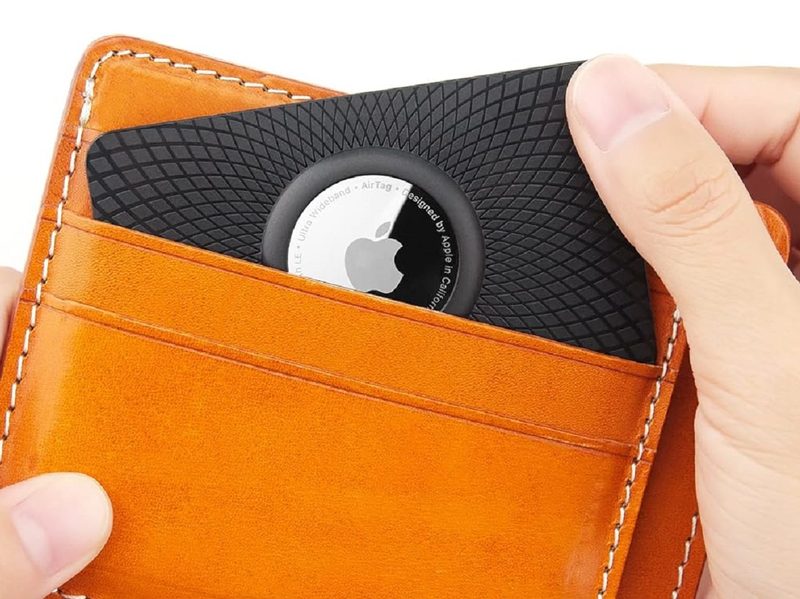 The GOCII AirTag wallet holder in a wallet.